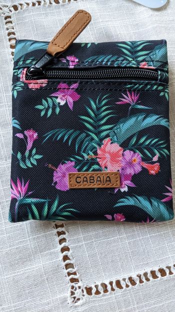 Pochette latérale cabaia