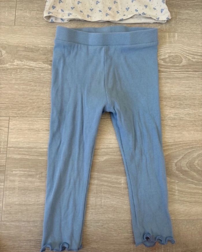 Ensemble Kiabi bébé fille taille 24 m - photo numéro 2