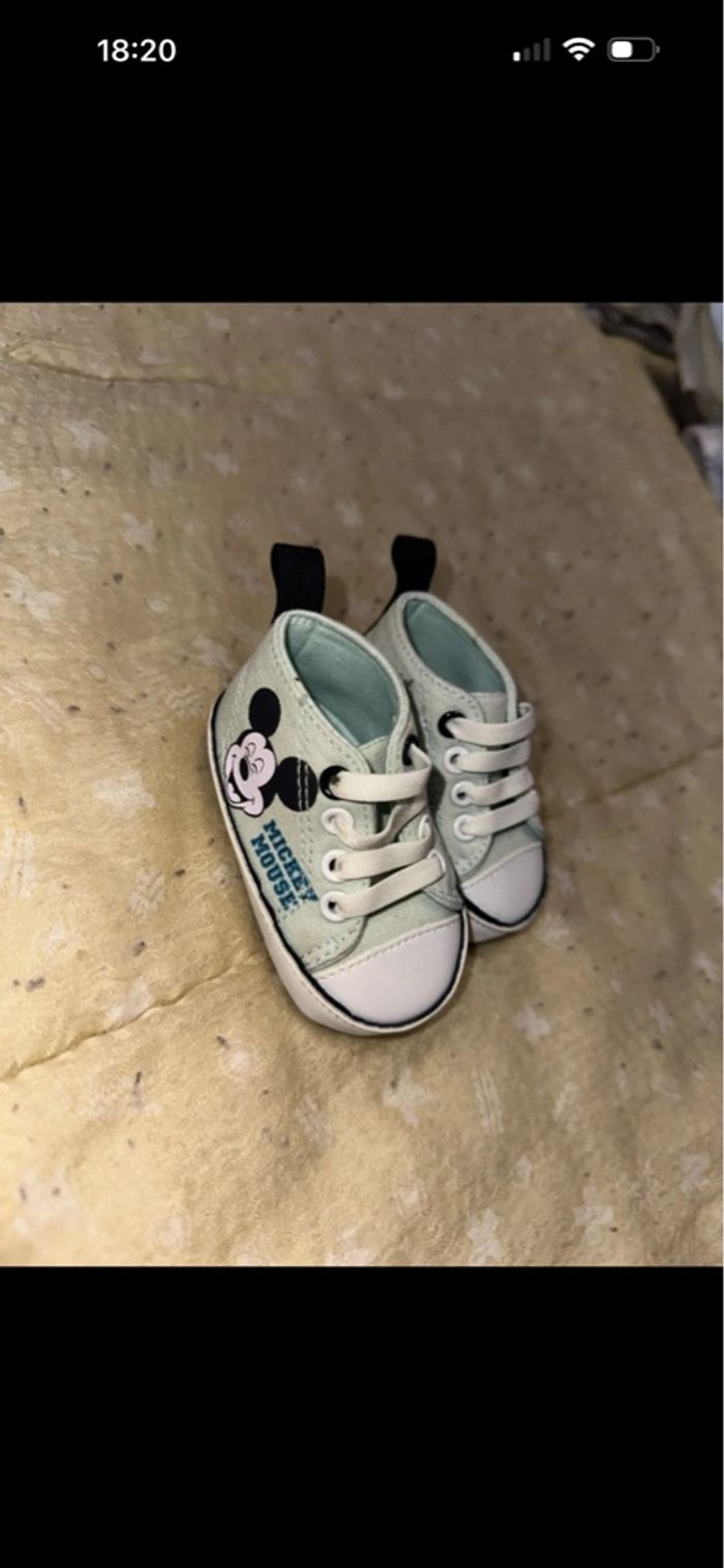 chaussure bébé - photo numéro 2