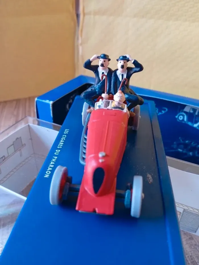 En voiture Tintin les Cigares du pharaon Hergé moulinsart 2001 - photo numéro 5