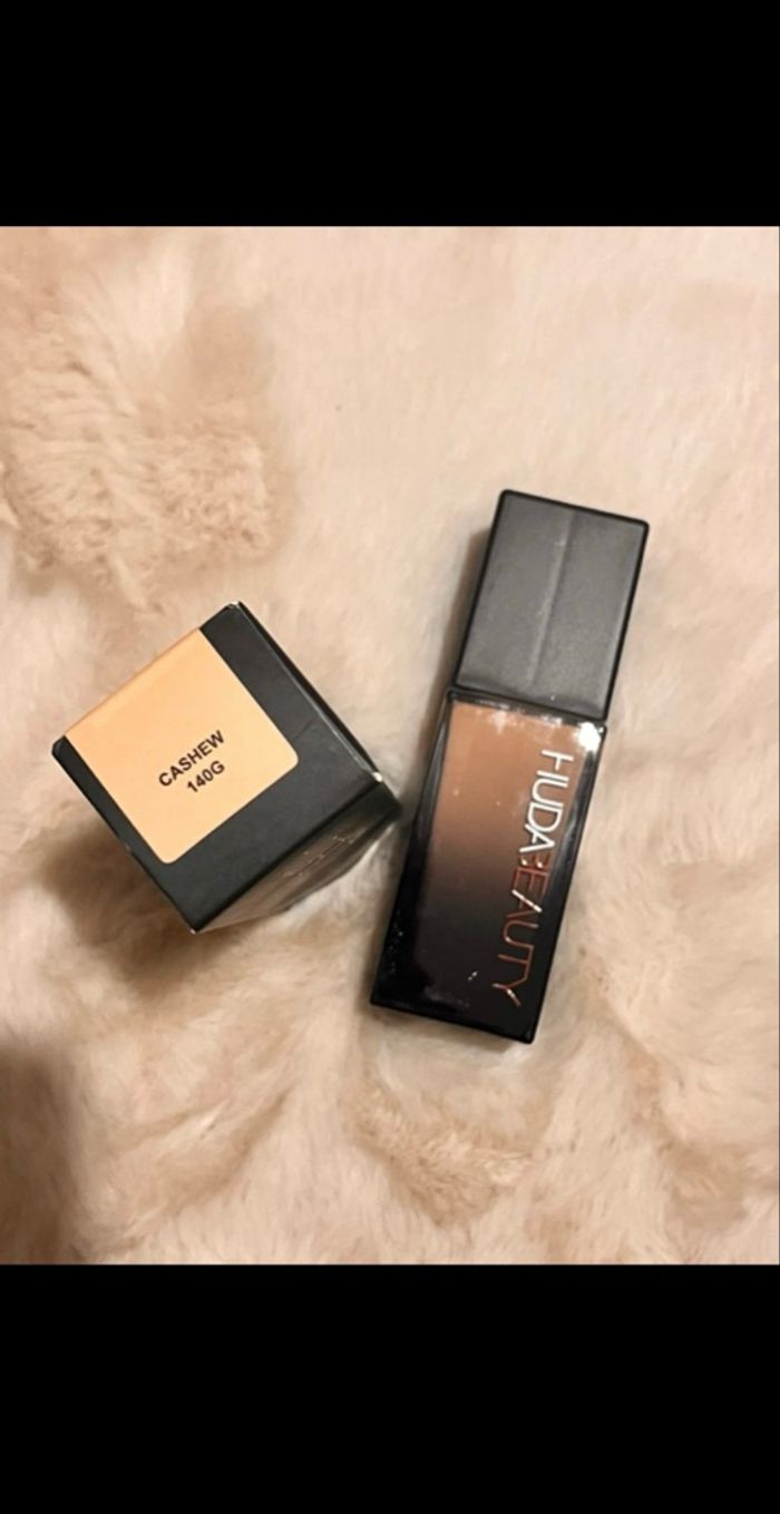 Fond de teint Huda Beauty - photo numéro 2