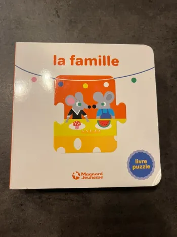 Livre puzzle « La famille »