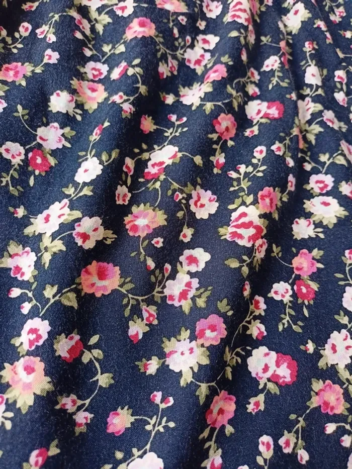 Robe fleurie Abercrombie et Fitch M - photo numéro 2