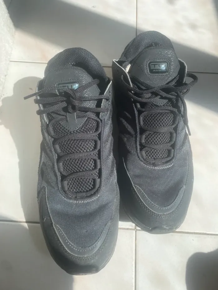 Nike Zoom Air Total 90 remake noir taille 45 - photo numéro 4