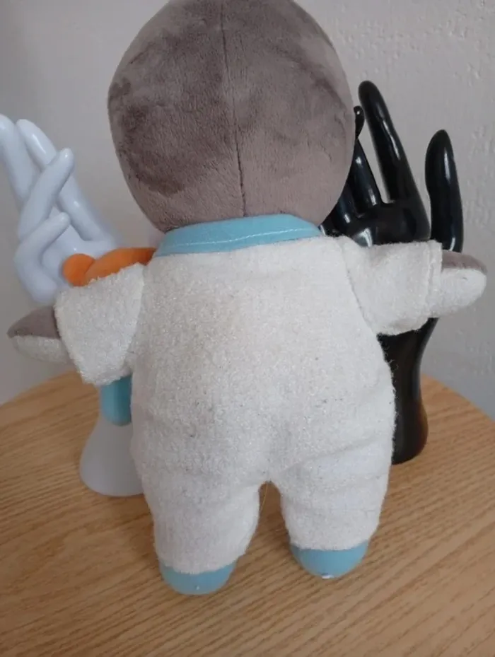 Peluche T'choupi et doudou 27cm phosphorescente dessin tchoupi et doudou - photo numéro 4