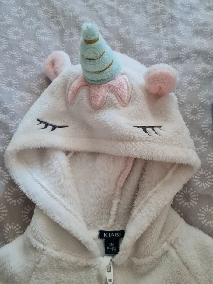 Combi licorne kiabi - photo numéro 3