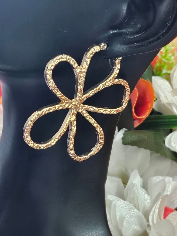 Grosse boucles d'oreilles fleurs