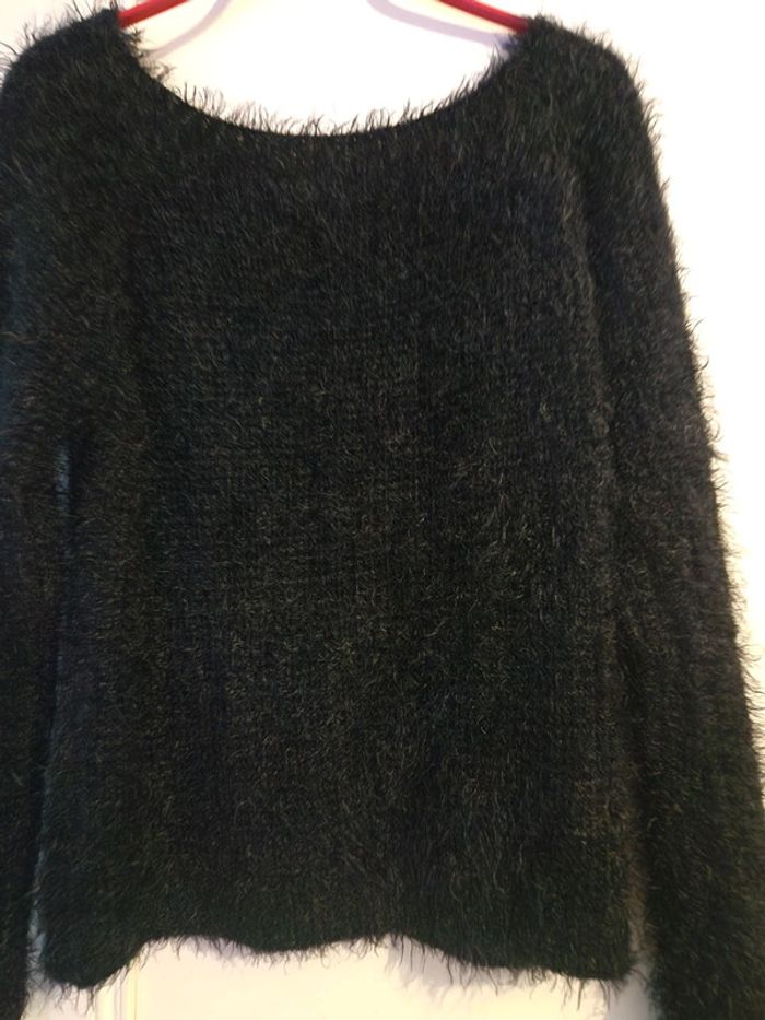 Pull tout doux 🖤 - photo numéro 5