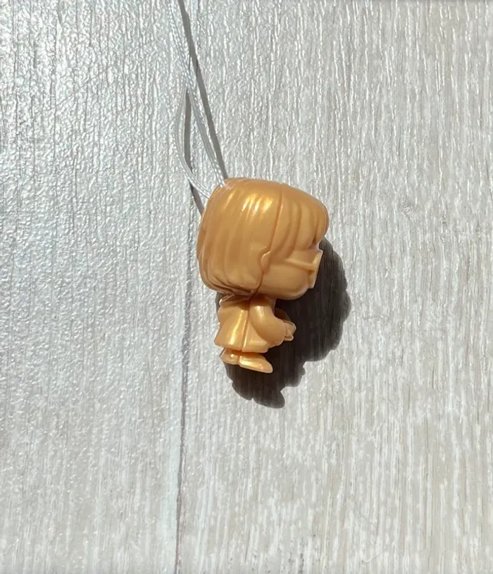 Figurine dorée Harry Potter – Kinder Joy édition limitée – Rare / Collector - photo numéro 4