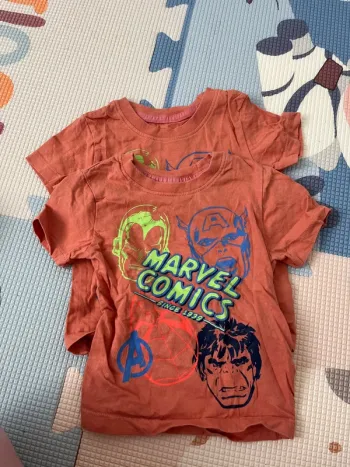 Tee shirt taille 12 mois  Prix à l’unité