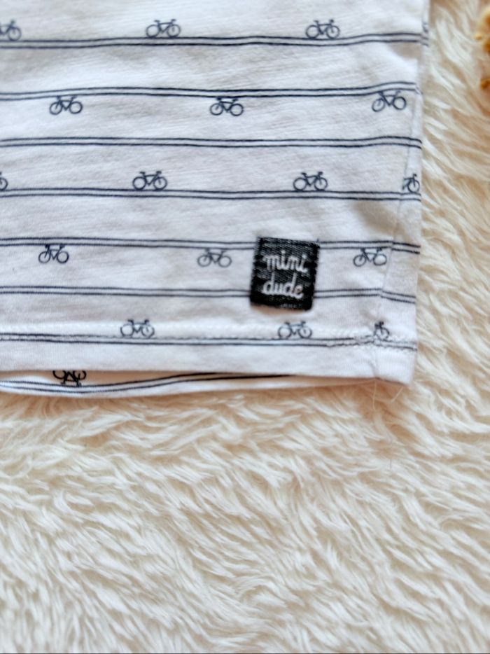 Tee-shirts 1 mois - photo numéro 2