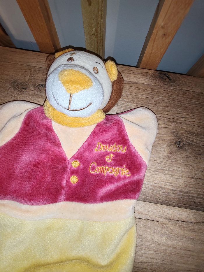 Lion marionnette doudou et compagnie - photo numéro 2