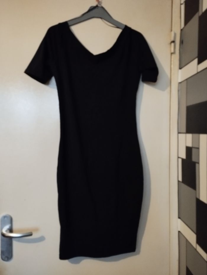 Robe noire