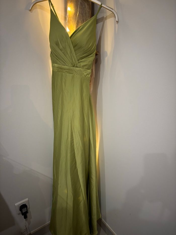 Robe pour célébration - photo numéro 3