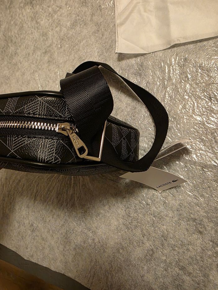 Sac à bandoulière Lacoste - photo numéro 6