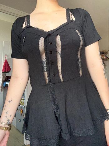 Top dentelle