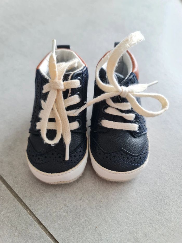 Chaussure chausson bébé 3-6 mois