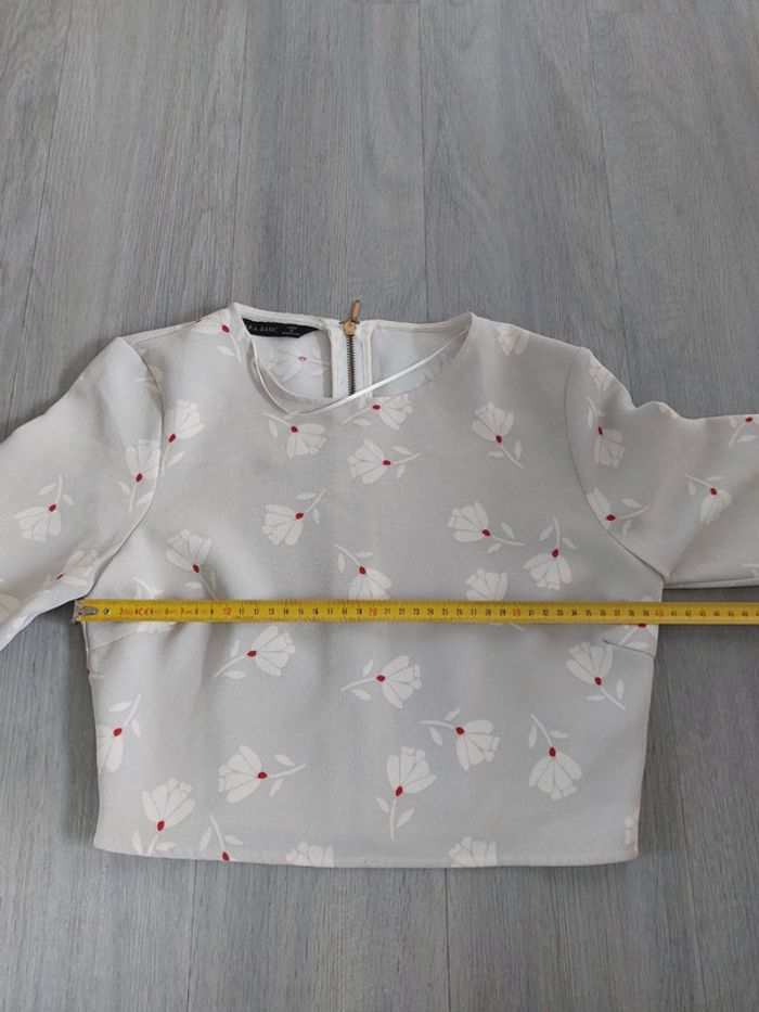 Top court Zara taille XS - photo numéro 7