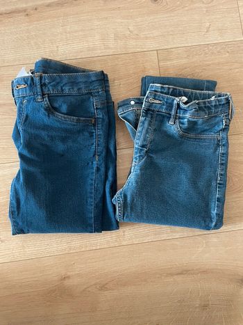 lot de 2 jeans 146