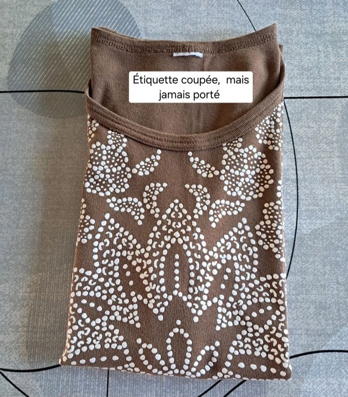 Lot de 2 débardeurs NEUFS femme Taille M - photo numéro 6