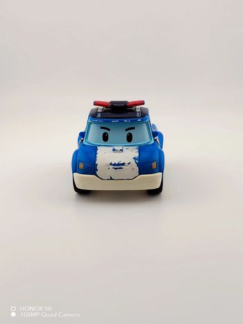 Voiture Robocar Poli