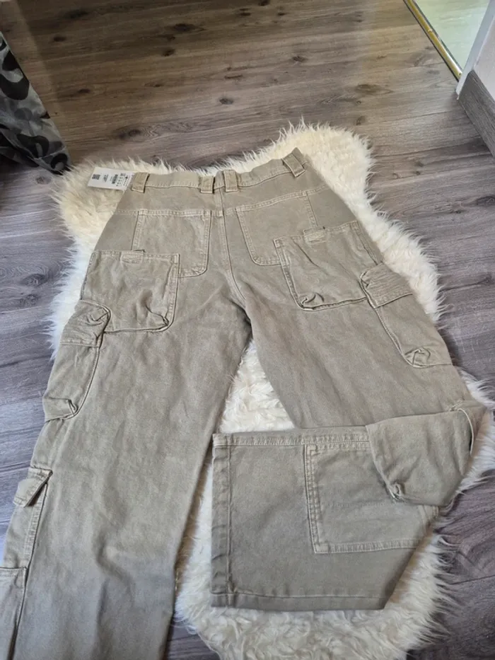 Pantalon baggy multifonction T. 36 Bershka - photo numéro 6