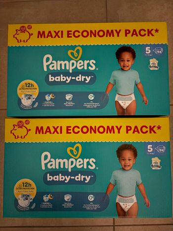 Couches Pampers Taille 5 Neuf 