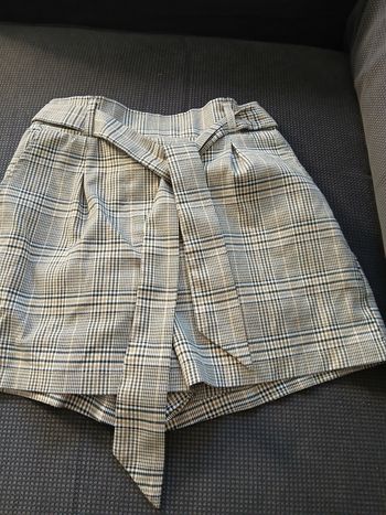 Short carreaux beige et marron