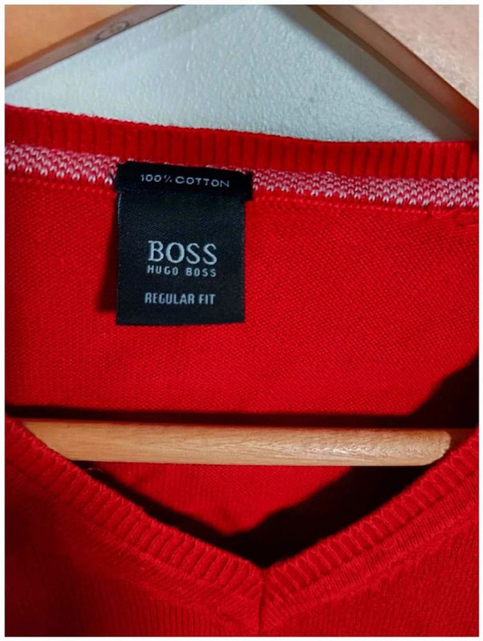 C14 pull rouge Hugo boss L - photo numéro 3