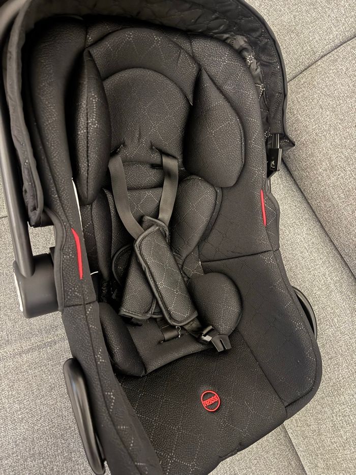 Poussette - photo numéro 7