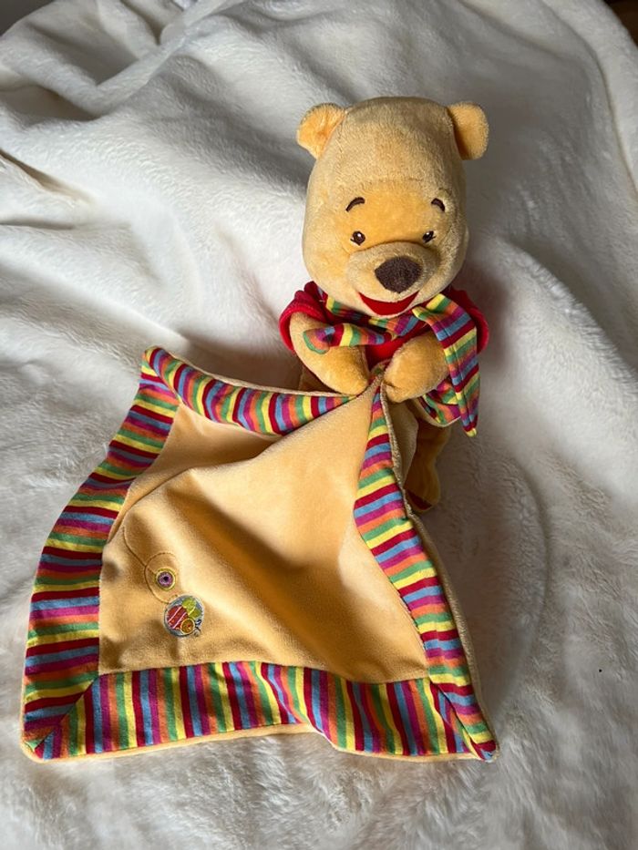 Peluche Winnie l’ourson Disney - photo numéro 2