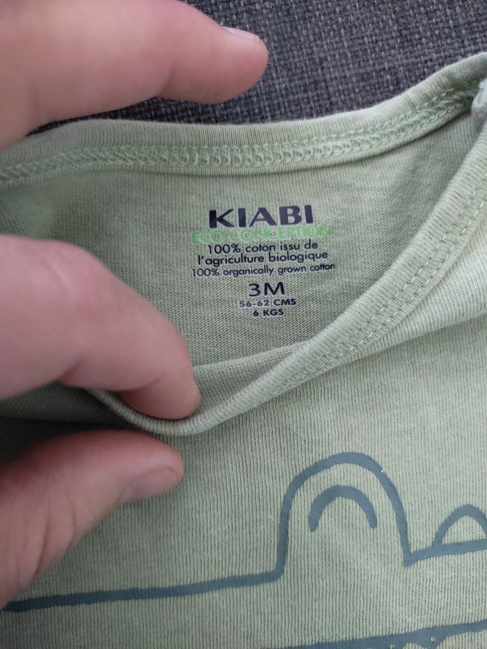 Tee-shirt 3 mois - photo numéro 2