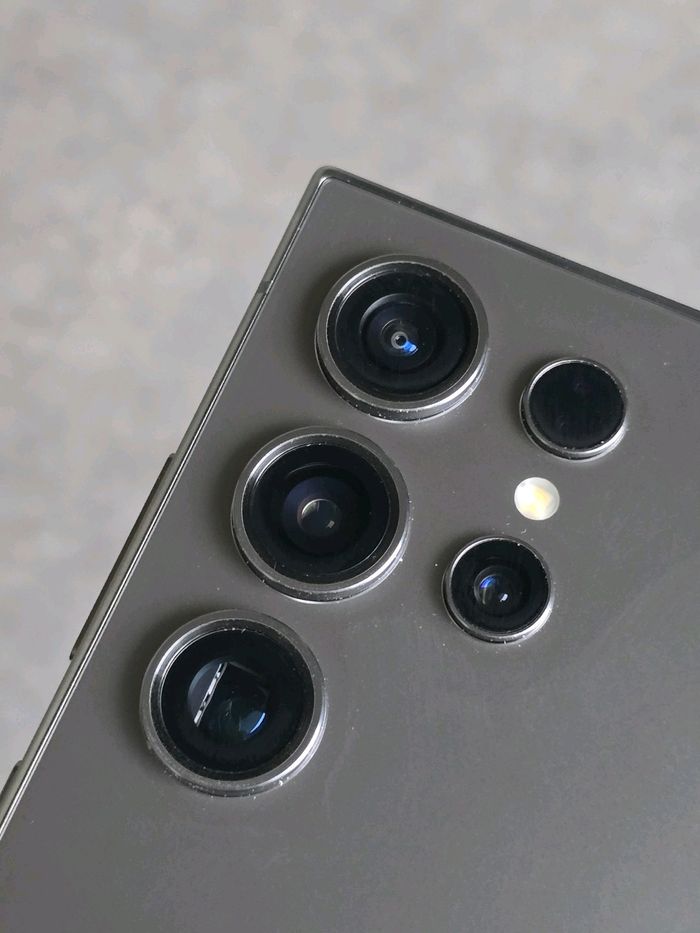 Samsung Galaxy S24 Ultra 512Go-12Go - photo numéro 4