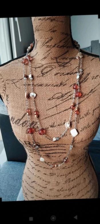 Sautoir collier argenté marron beige