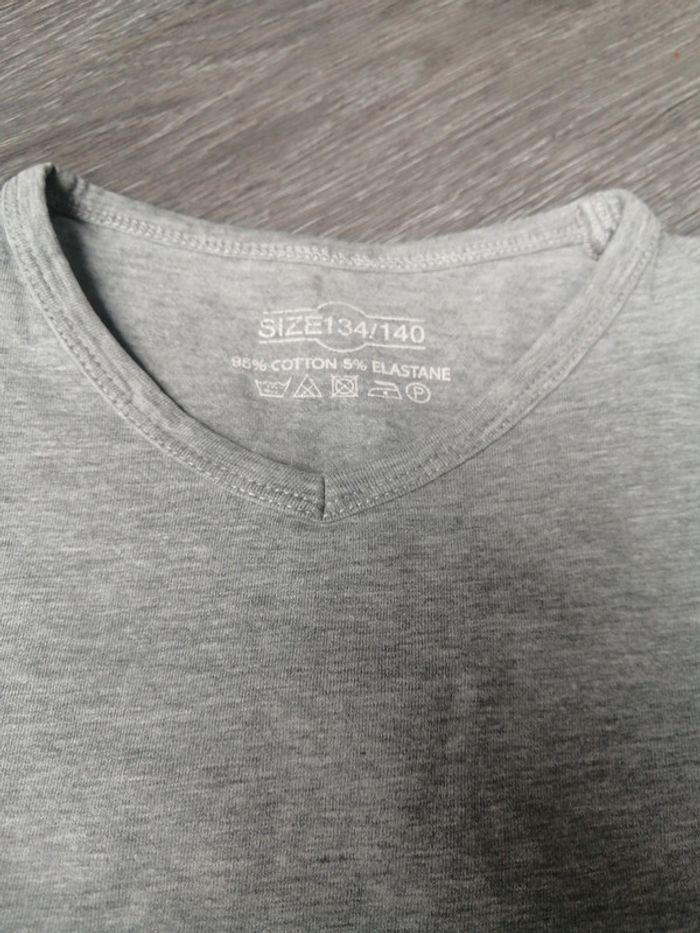 Tee shirt manche courte 134/140 - photo numéro 2