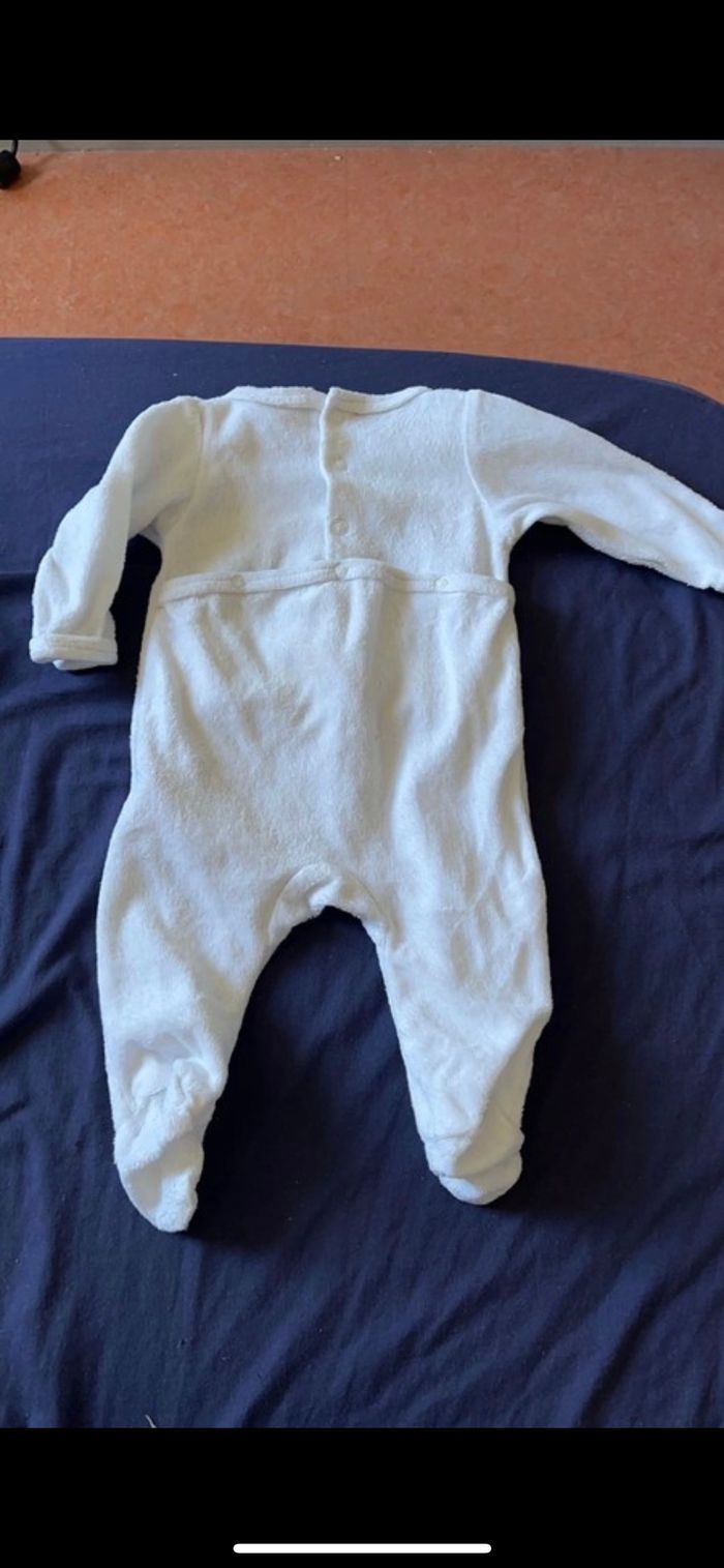 Pyjama - photo numéro 2