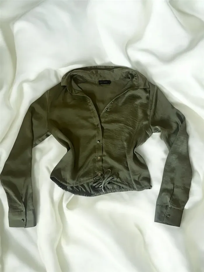Blouse fluide satiné kaki XS - photo numéro 3
