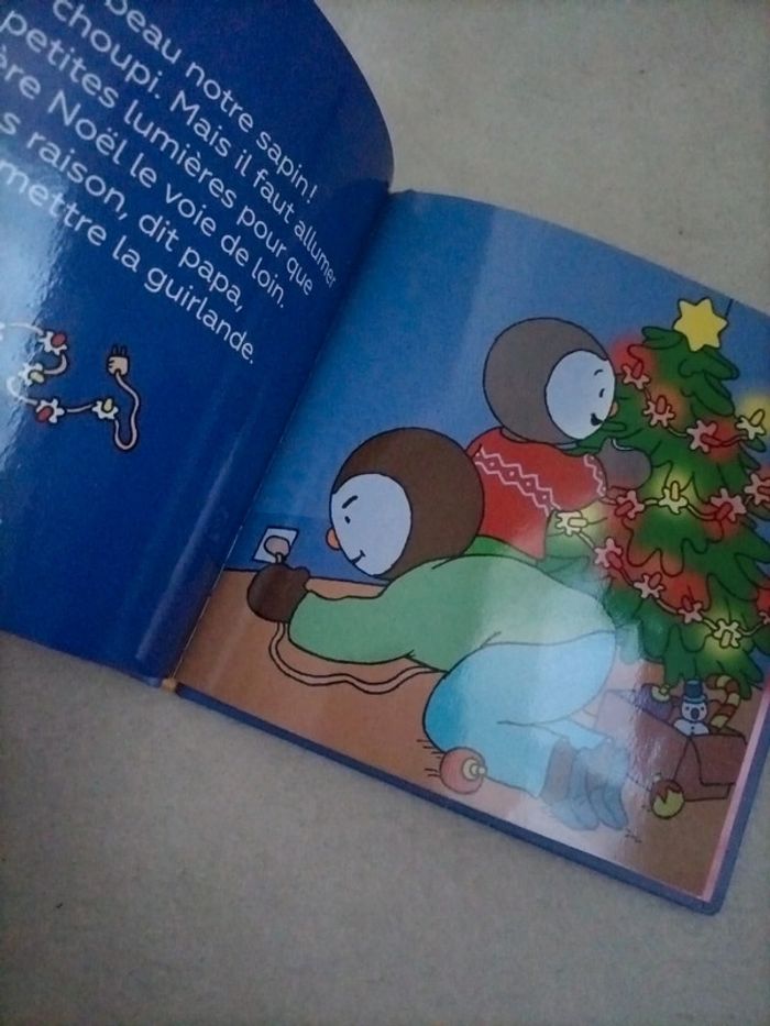 Livre T'choupi fête Noël - photo numéro 6