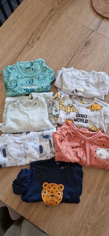 Lot de 7 pyjamas léger 3 mois
