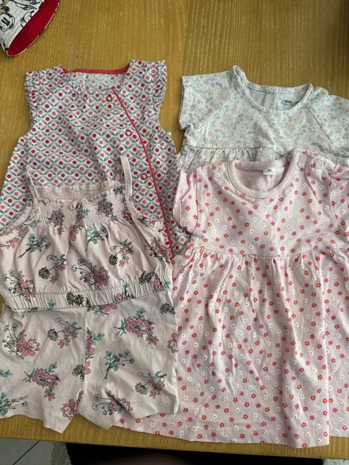 Lot bébé fille été 1 mois