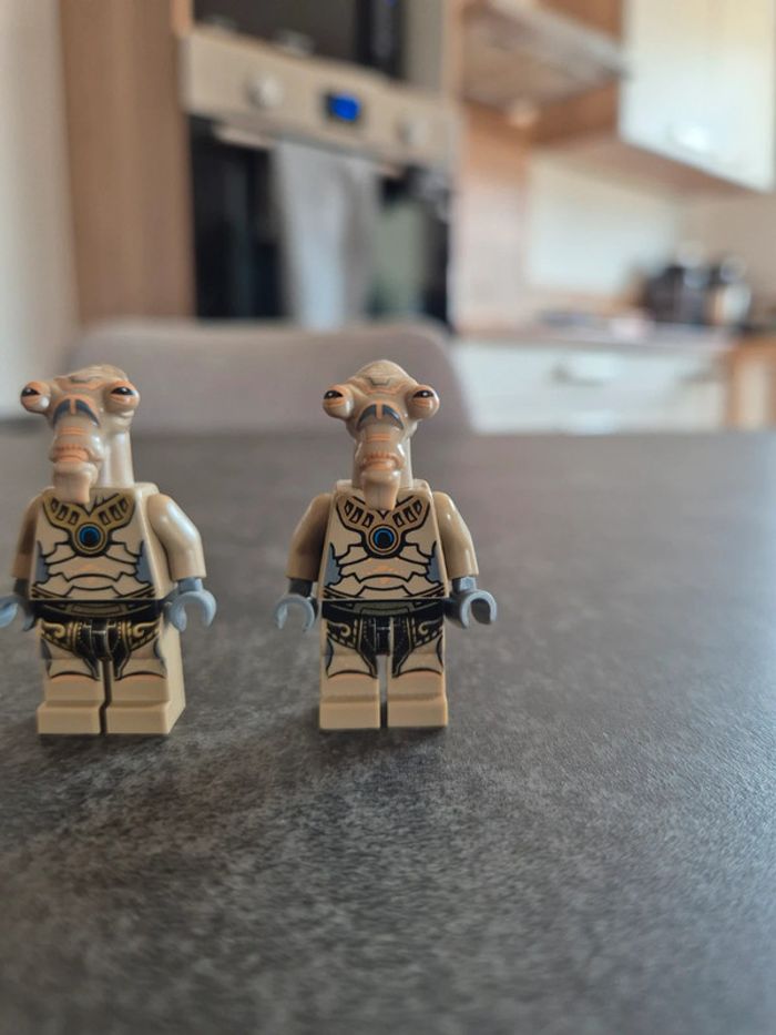 Figurines lego 4 soldats Geonosian star wars - photo numéro 3