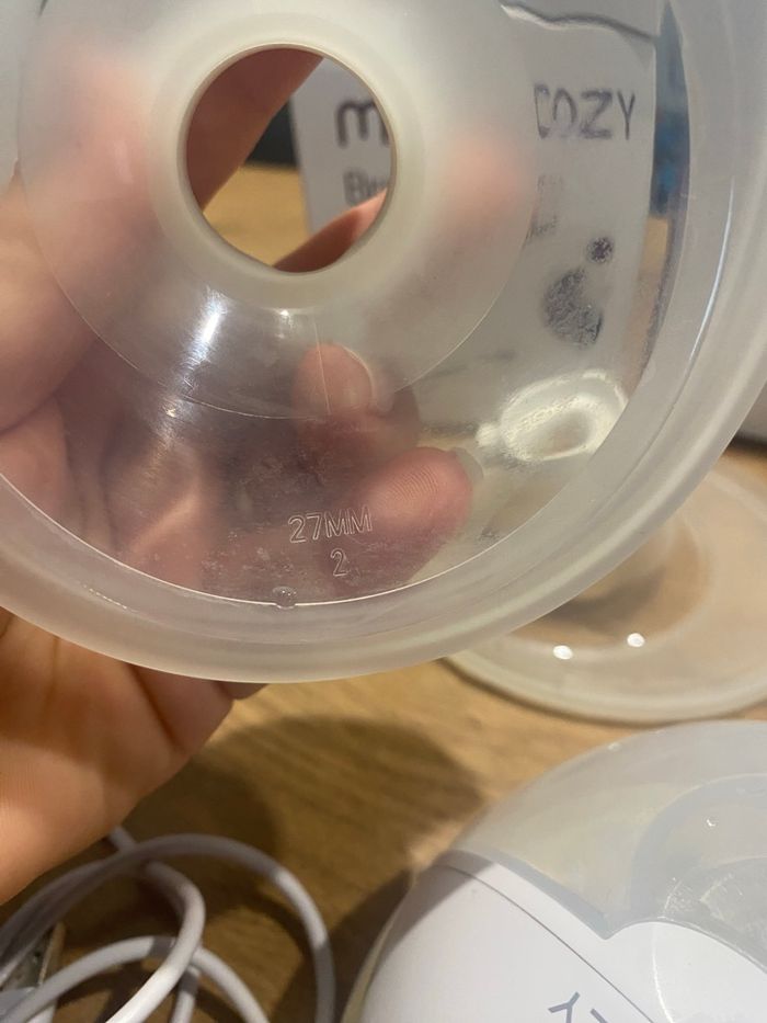 Tire lait momcozy M5 lot complet - photo numéro 8