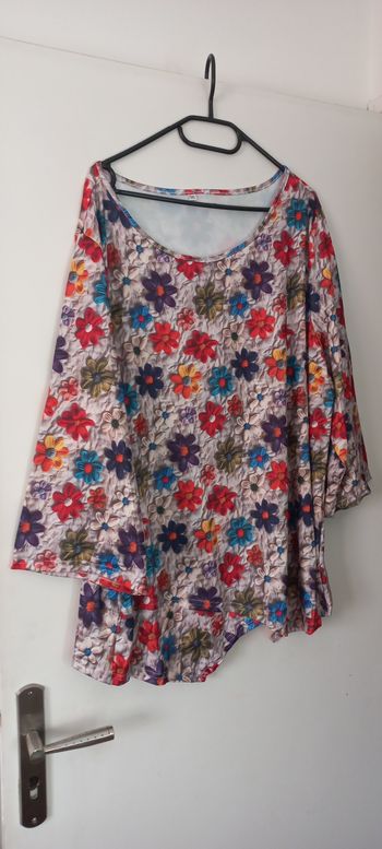Tunique avec fleurs