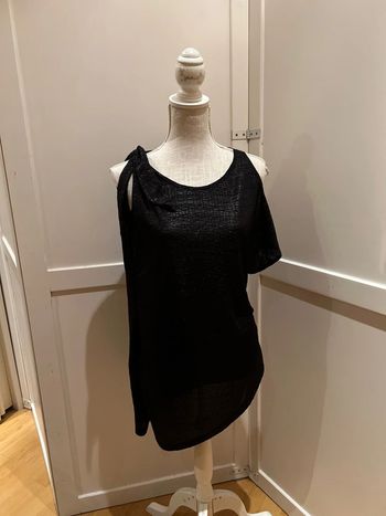 Blouse chic asymétrique noir pailleté taille 42 44 no excuse
