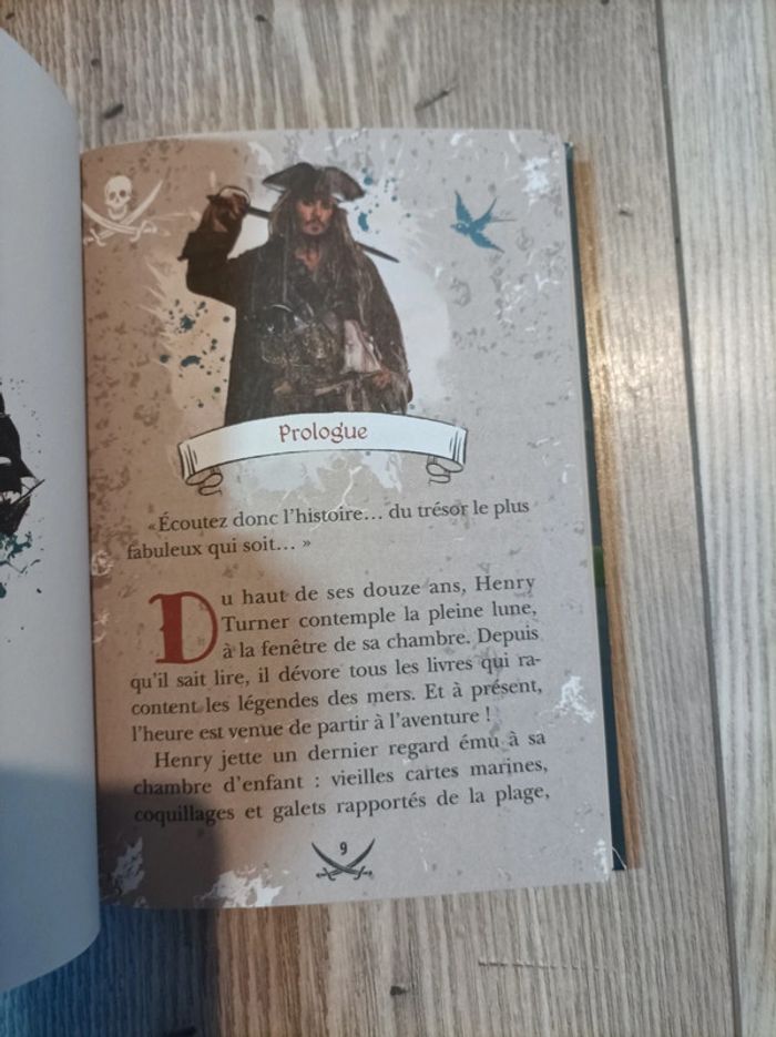 Livre pirates des Caraïbes "la vengeance de Salazar" - photo numéro 3