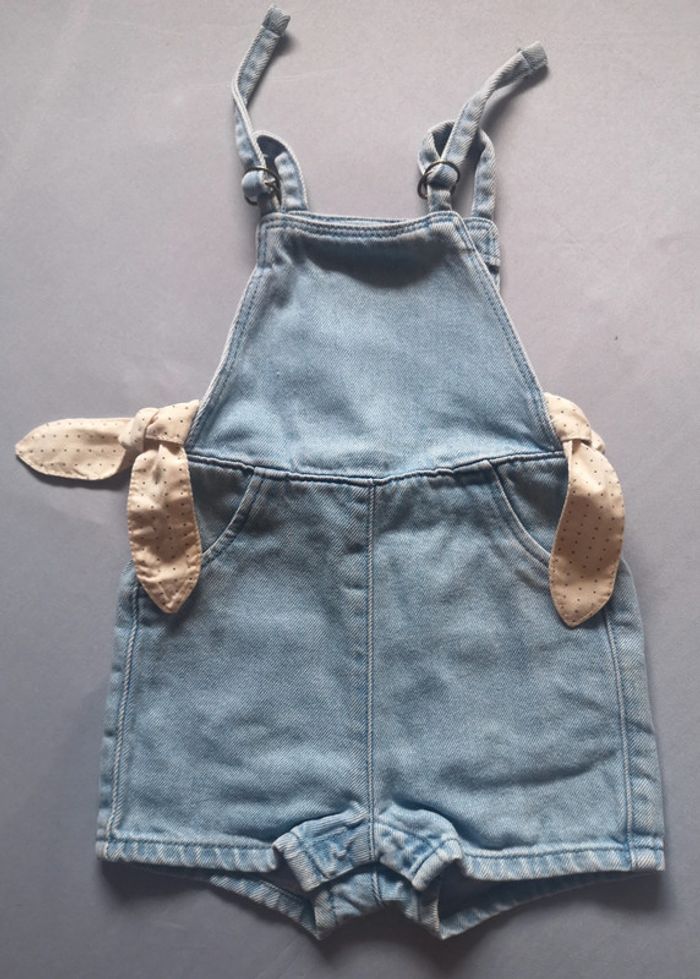 Salopette en jean short