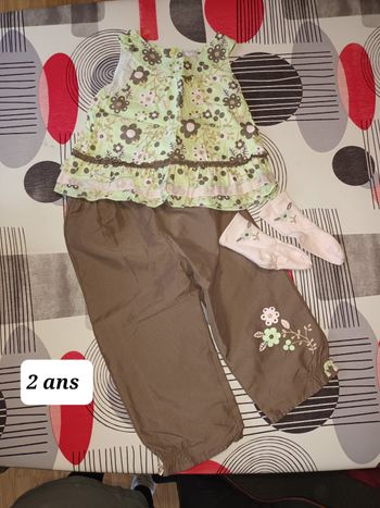 Ensemble Tenue taille 2 ans