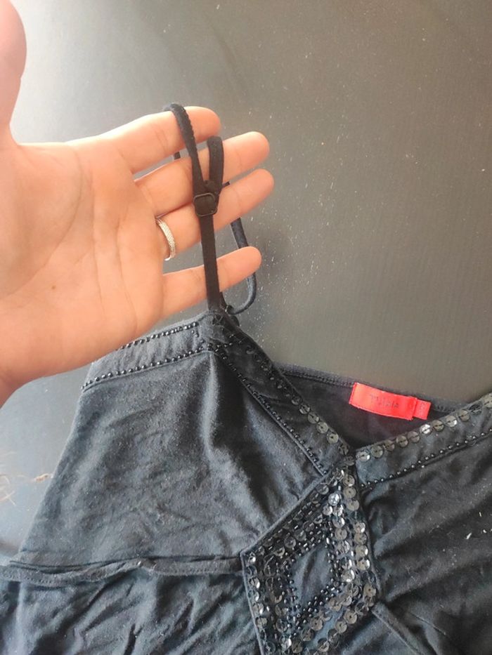 Débardeur noir - photo numéro 2