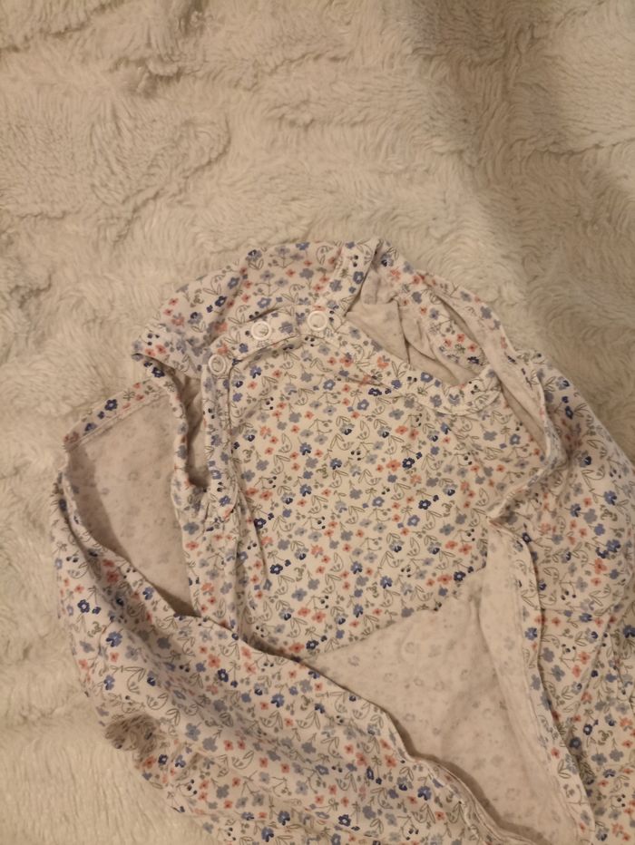 Robe-body 2-4 mois - photo numéro 2