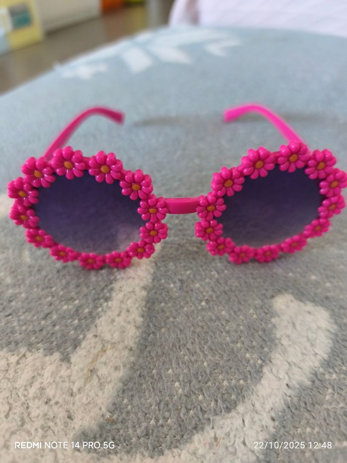 Lunette de soleil ☀️ - photo numéro 2